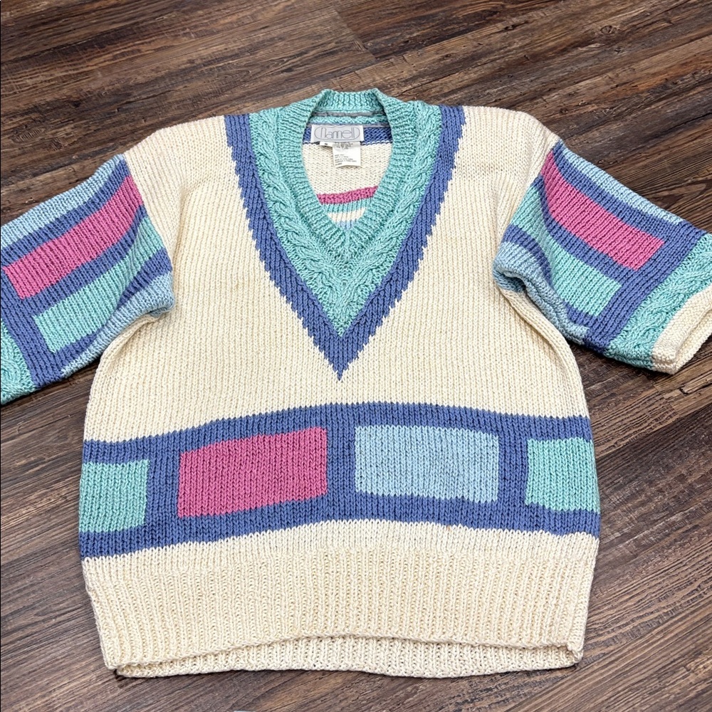 Vintage V-Neck 3/4 Sleeve Sweater - Picture 2 of 5
